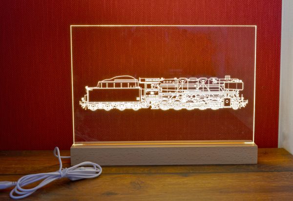 Acrylglas-Leuchte „044 389-5 Denkmal-Lok“ DIN A4 mit LED-Holzsockel (CE-zertifiziert)